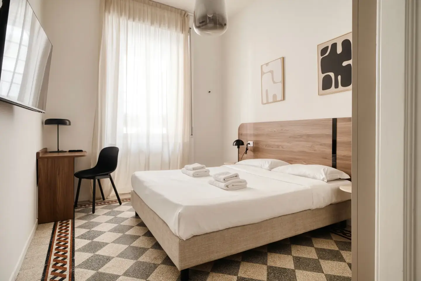 Spazioso Appartamento con 2 Camere da Letto 2