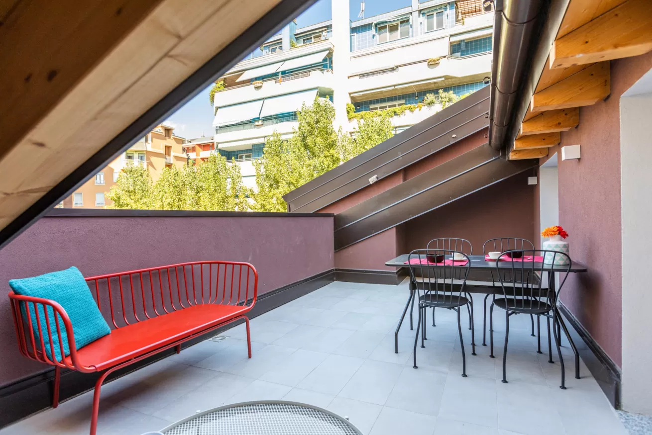 Tolstoj Contemporary Apartments 12