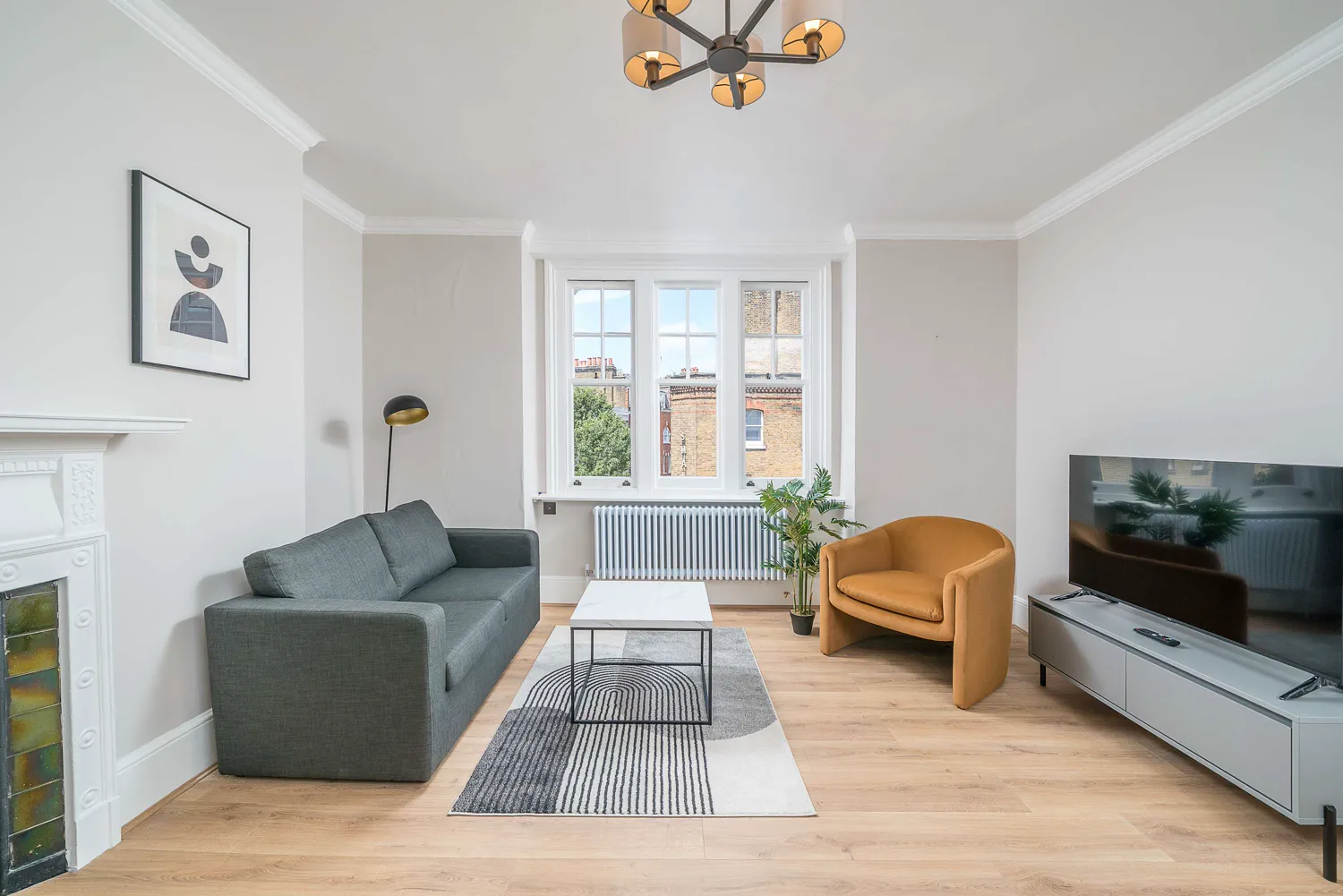 Oxford Circus Apartments 4