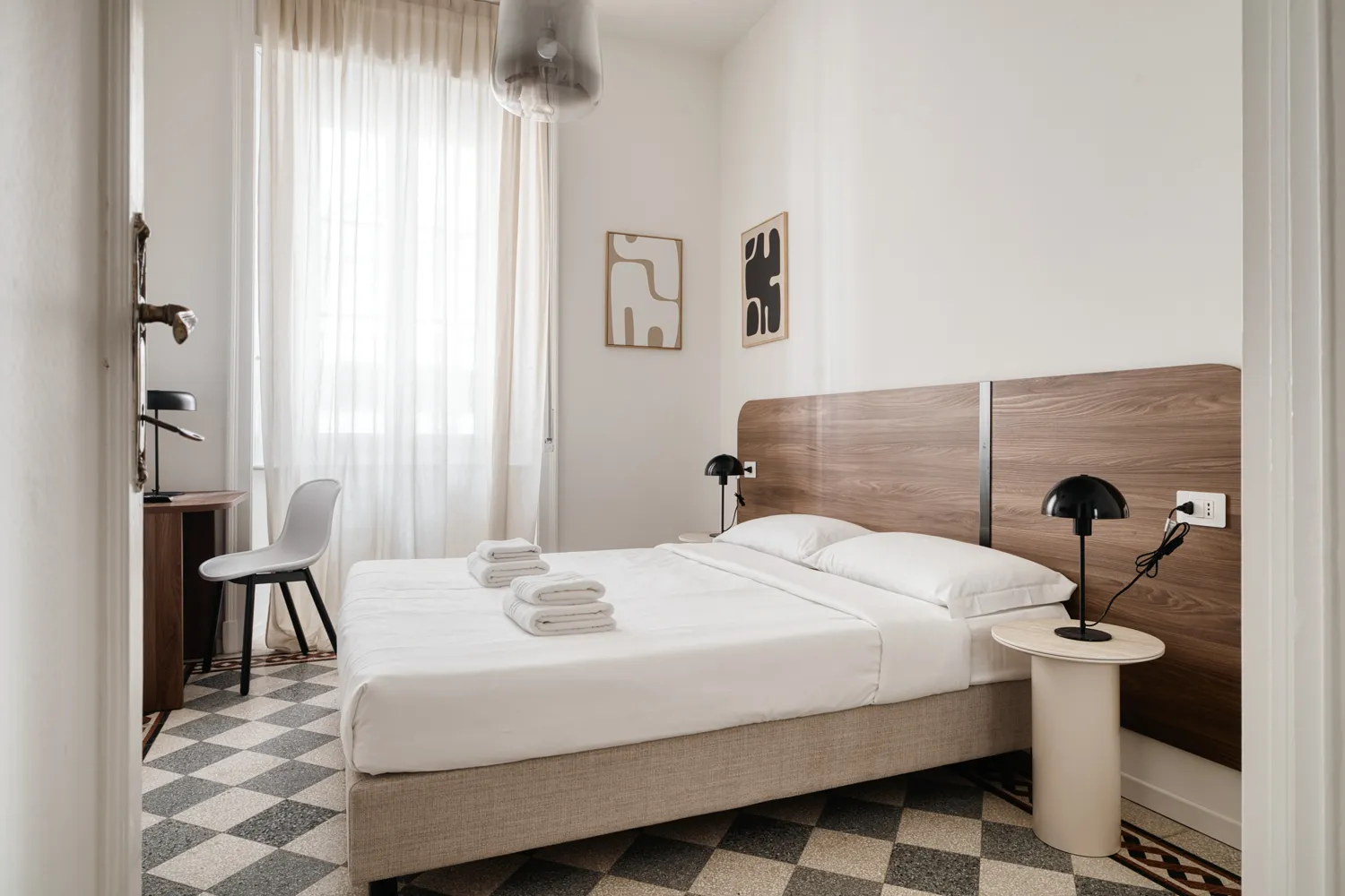 Large 3-Bedroom Apartment 2