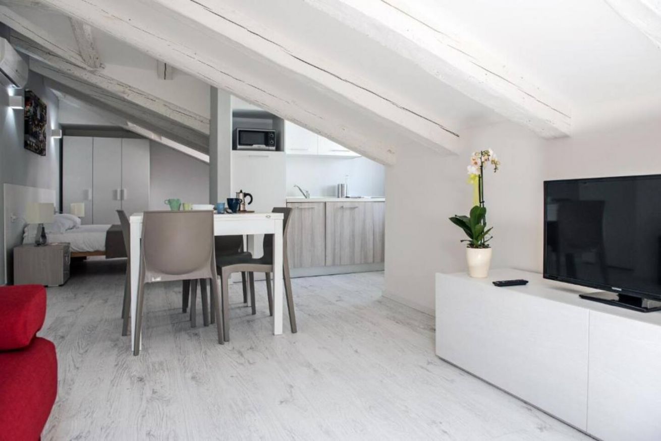 Goldoni Apartments 5
