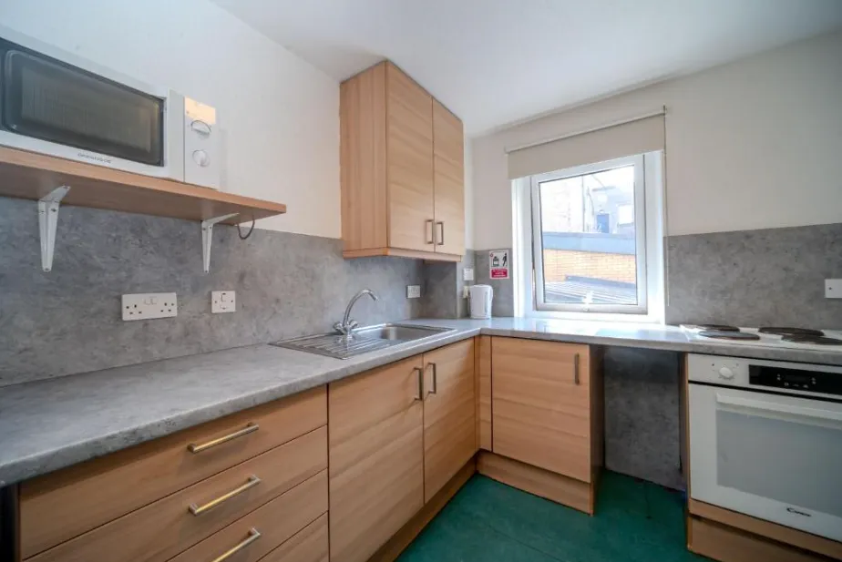 Robertsons Close 4