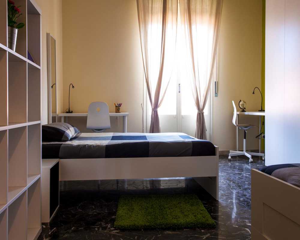 Chambre simple Bologne, 6 chambres, 24m² — photo 12