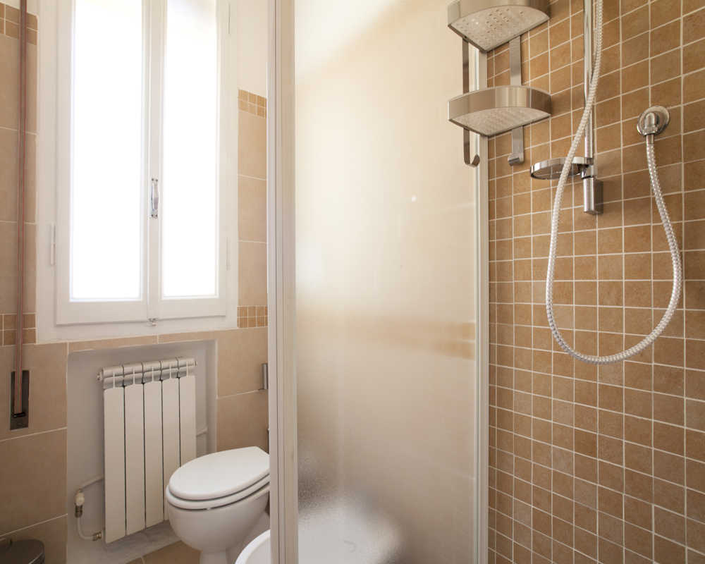 Chambre simple Bologne, 8 chambres, 21m² — photo 28