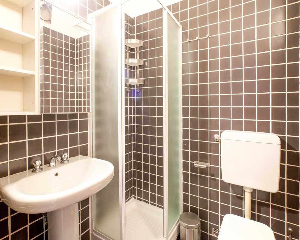 Chambre simple Bologne, 4 chambres, 31m² — photo 15