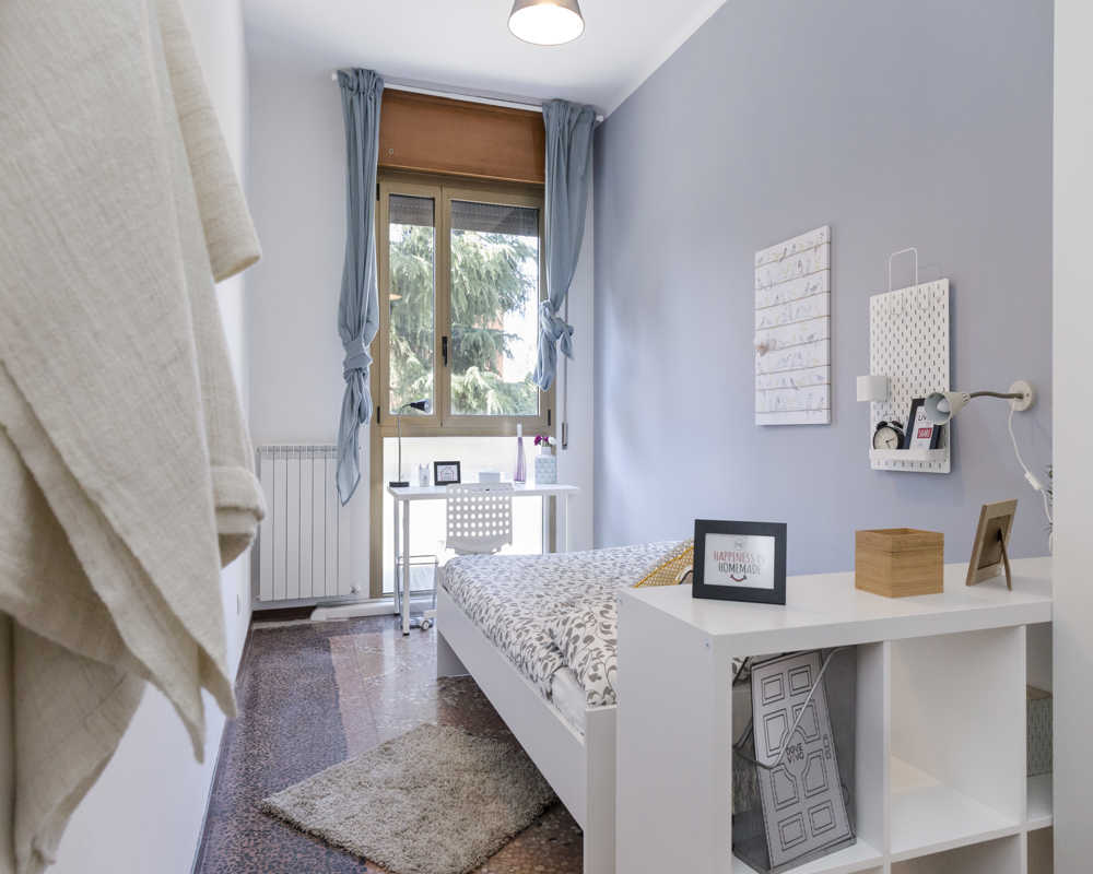 Chambre simple Bologne, 7 chambres, 16m² — photo 4