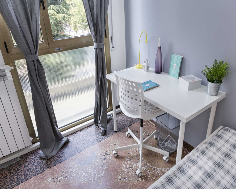 Room in Bologna - Viale Giovanni Vicini, Costa-Saragozza - à Bologne