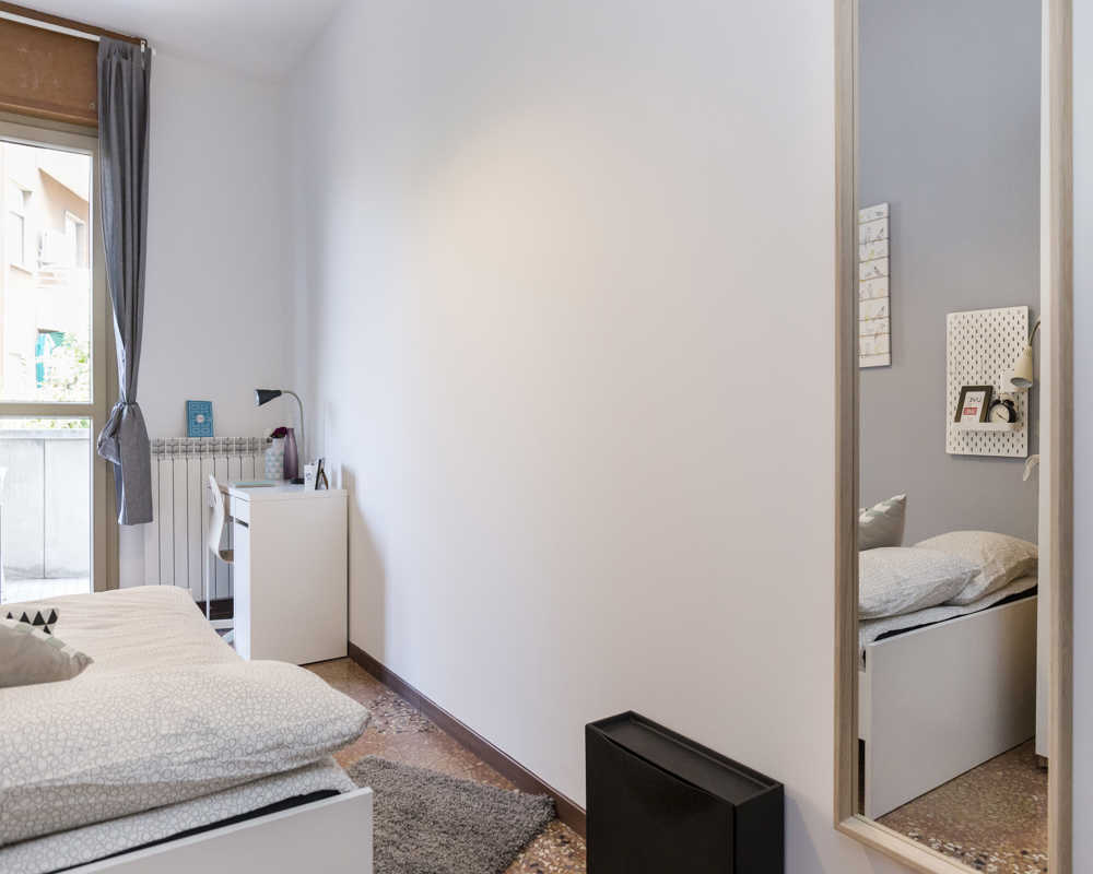 Chambre simple Bologne, 7 chambres, 15m² — photo 7