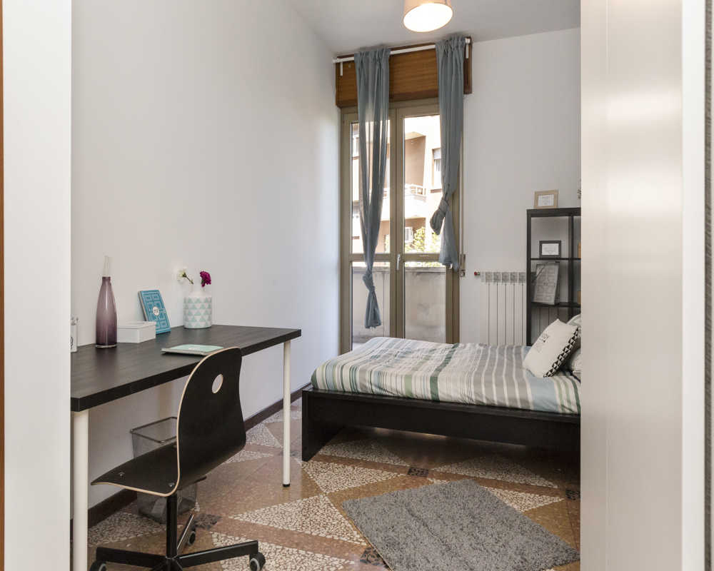 Chambre simple Bologne, 6 chambres, 16m² — photo 3