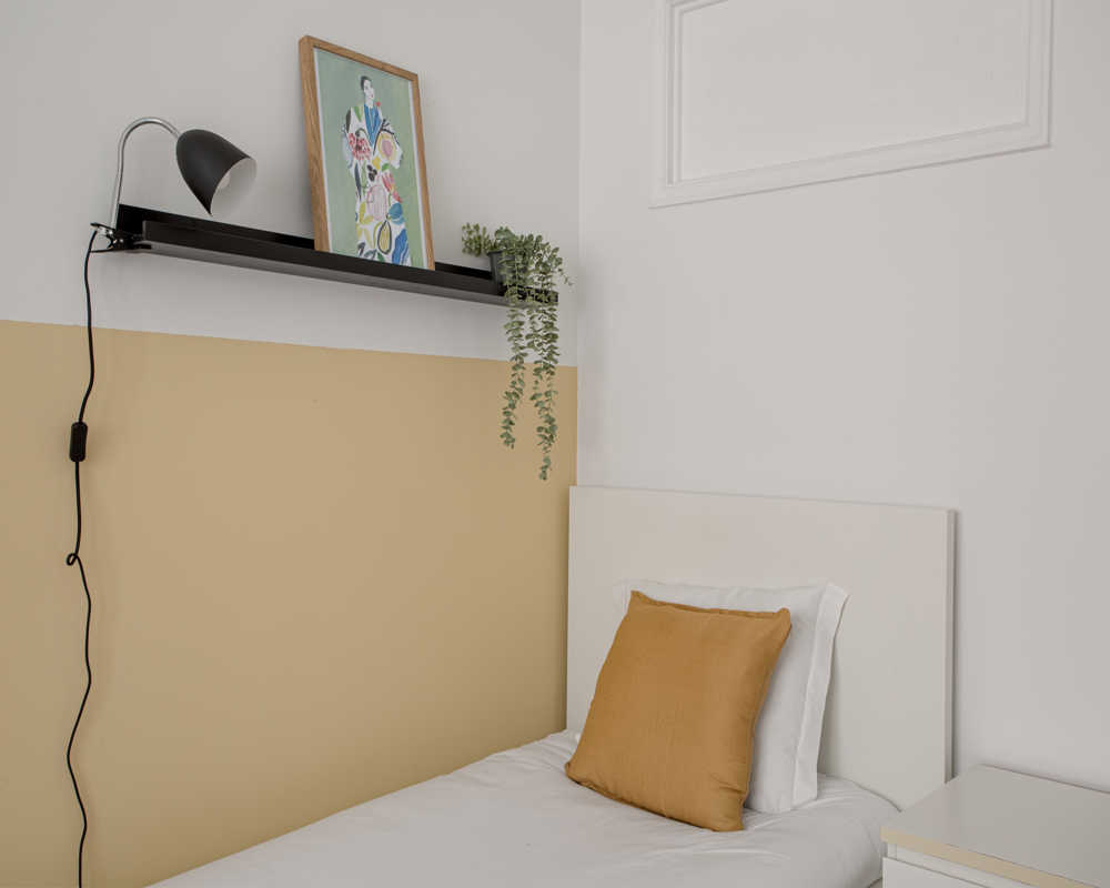 Image of room 2