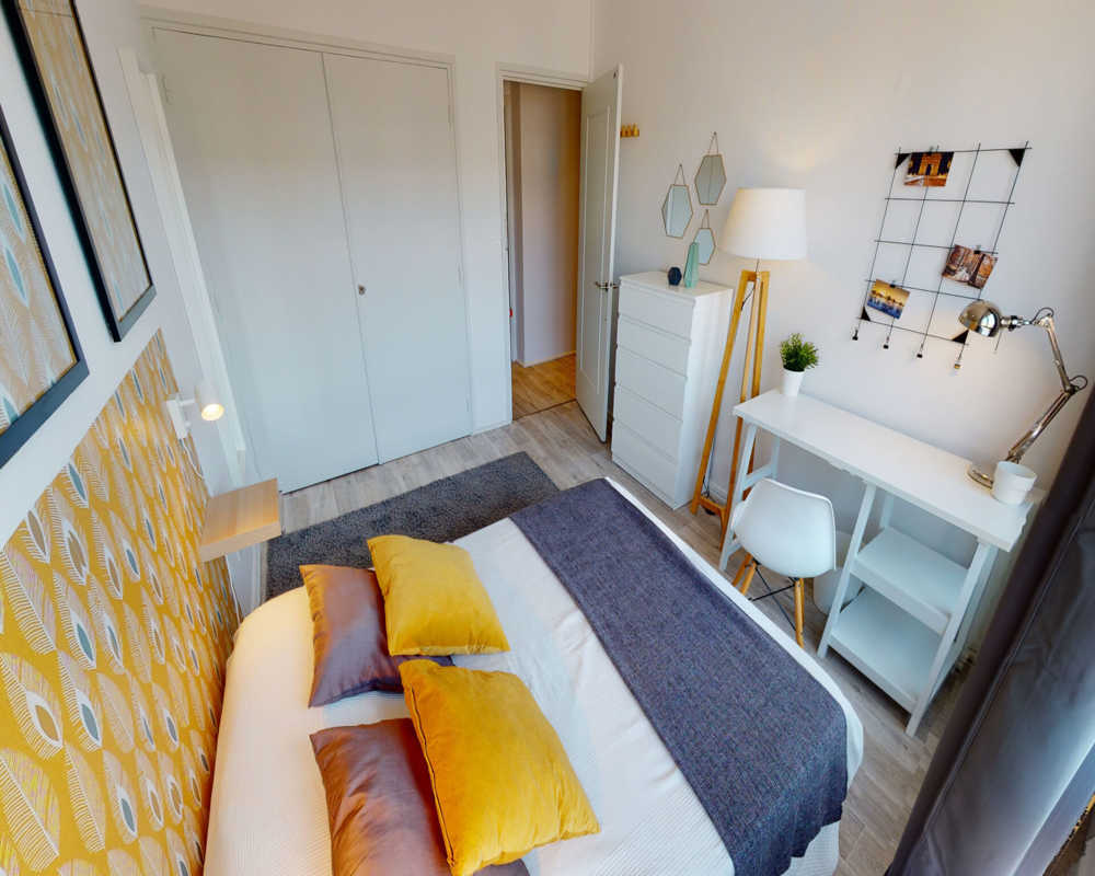 Image of room 1