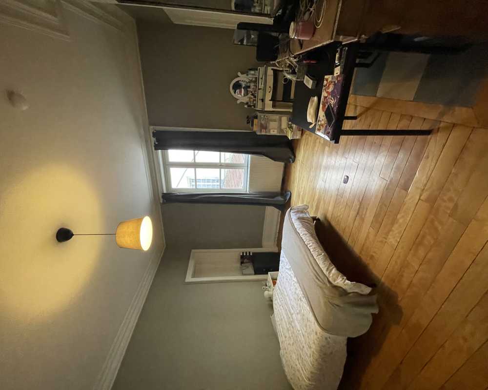 Image of room 2