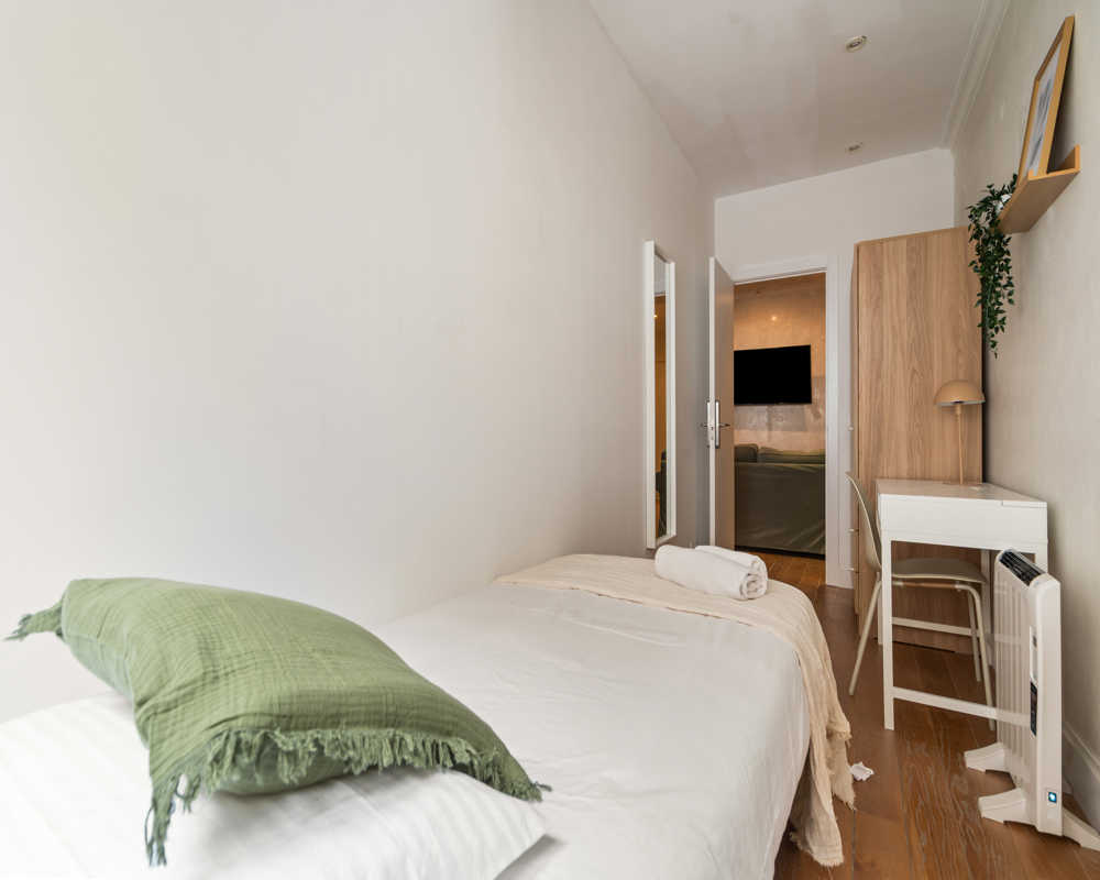 Image of room 1