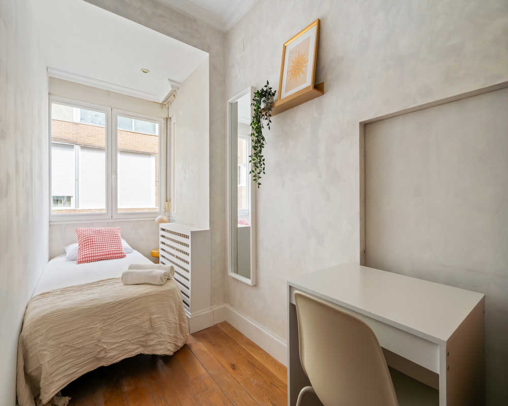 Image of room 2