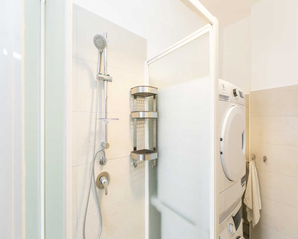 Single room Milano, 5 beds, 20m² — photo 22