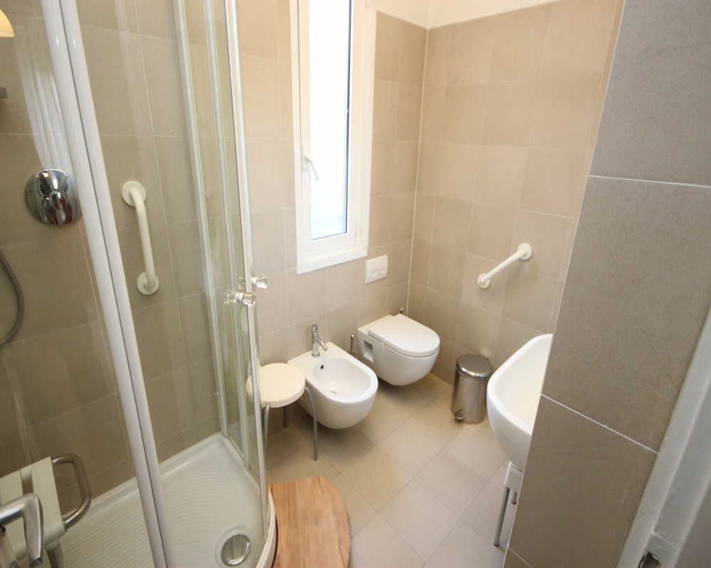 Single room Milano, 4 beds, 18m² — photo 48