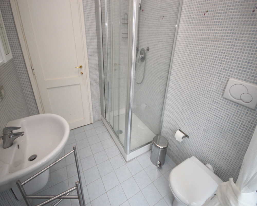 Single room Milano, 5 beds, 17m² — photo 28