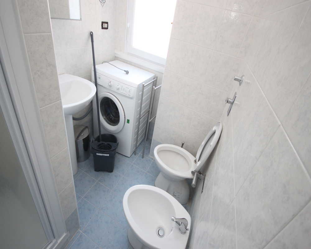 Single room Milano, 4 beds, 15m² — photo 18