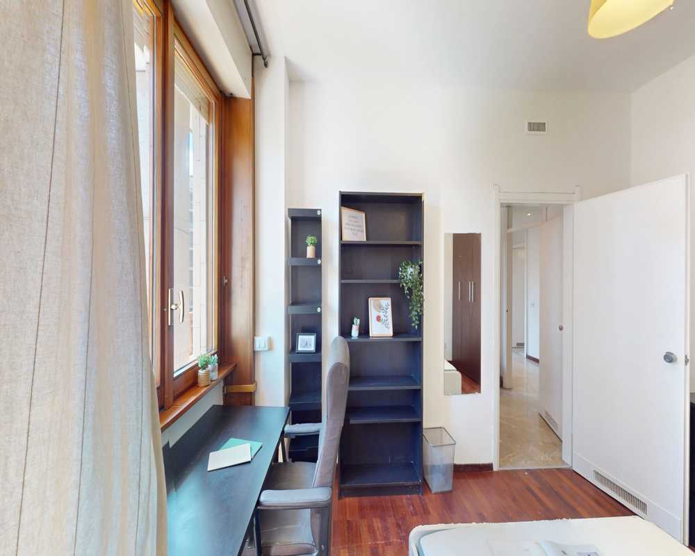 Habitación individual Milano, 5 habitaciones, 15m² — foto 11