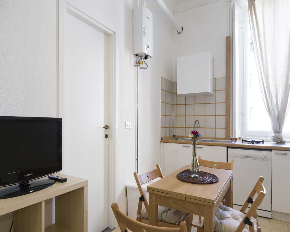 Single room Milano, 5 beds, 14m² — photo 17