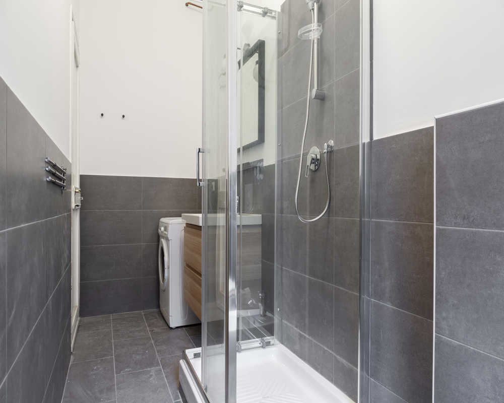 Chambre simple Milano, 3 chambres, 13m² — photo 23