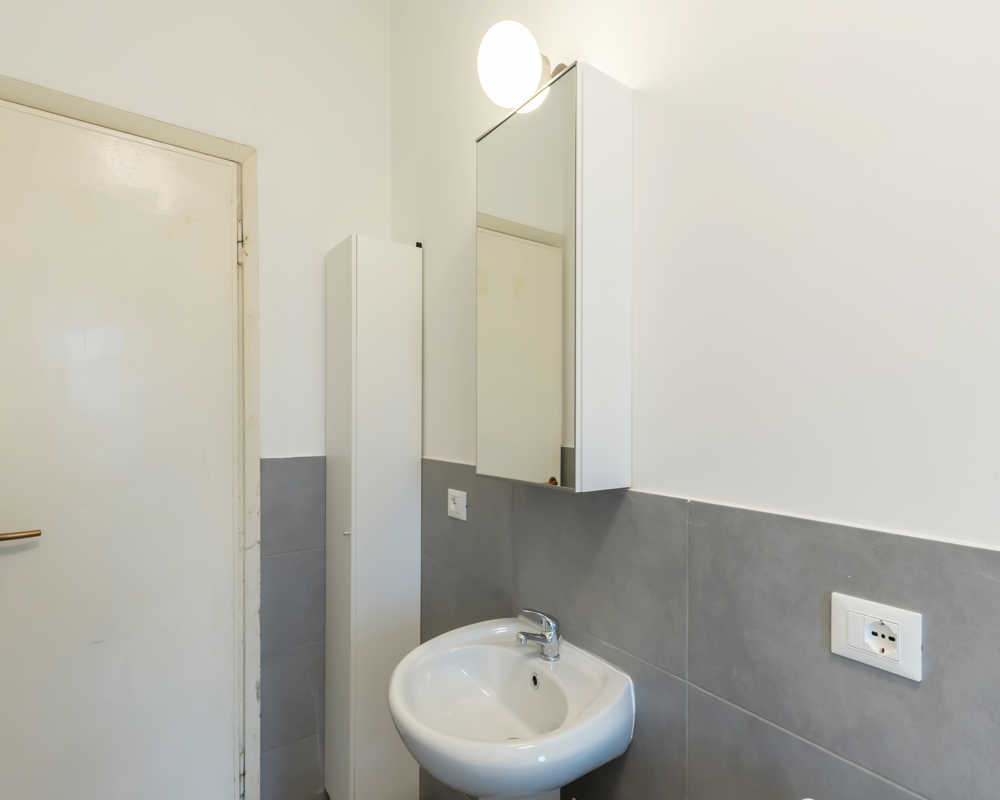 Single room Milano, 3 beds, 12m² — photo 25