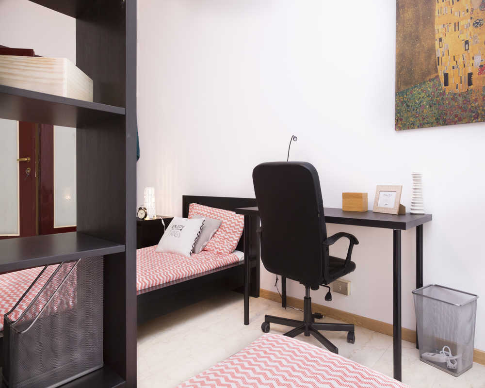Chambre simple Milano, 4 chambres, 24m² — photo 29