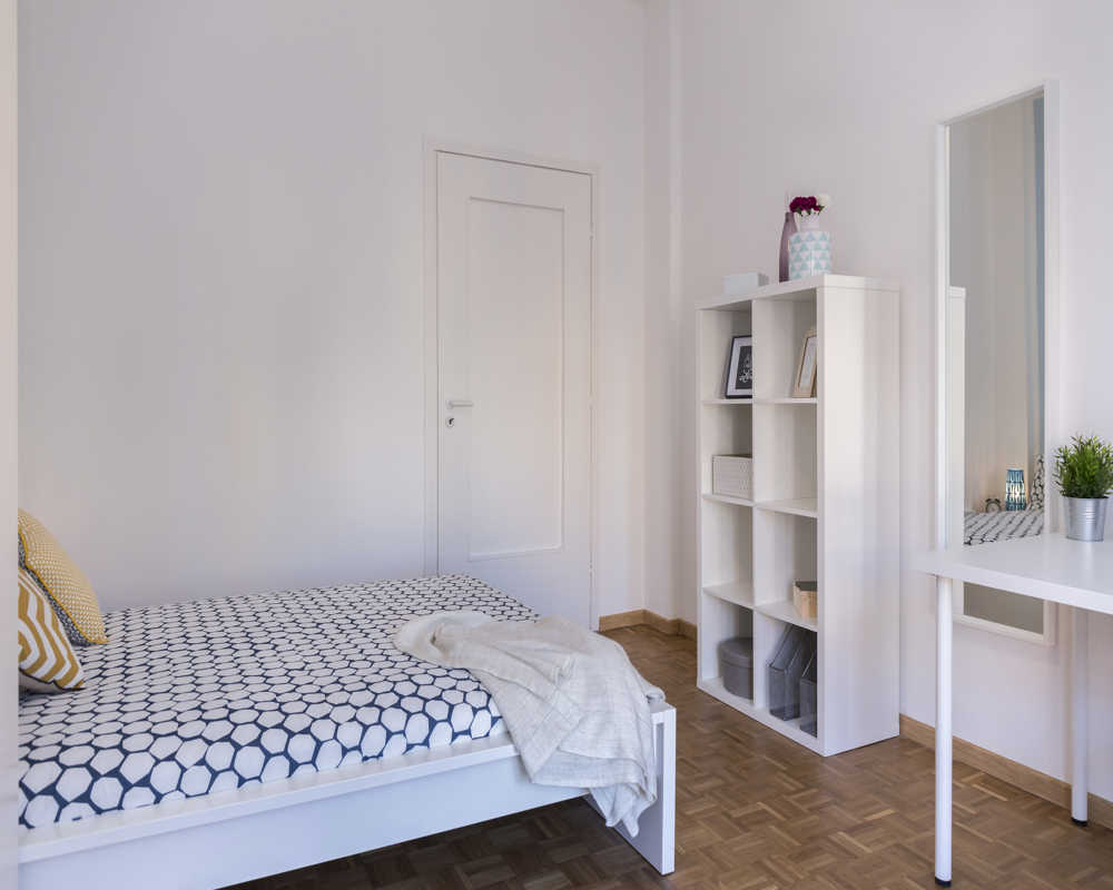 Single room Cesano Boscone, 3 beds, 16m² — photo 27