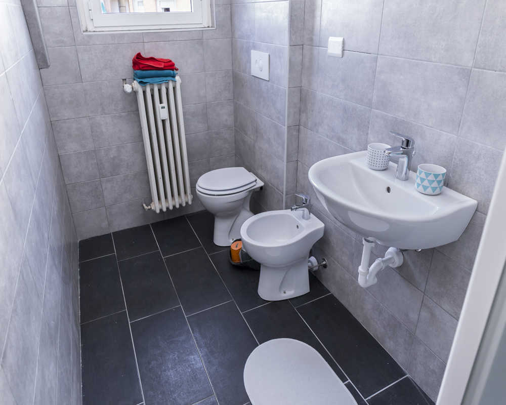 Single room Cesano Boscone, 3 beds, 16m² — photo 16