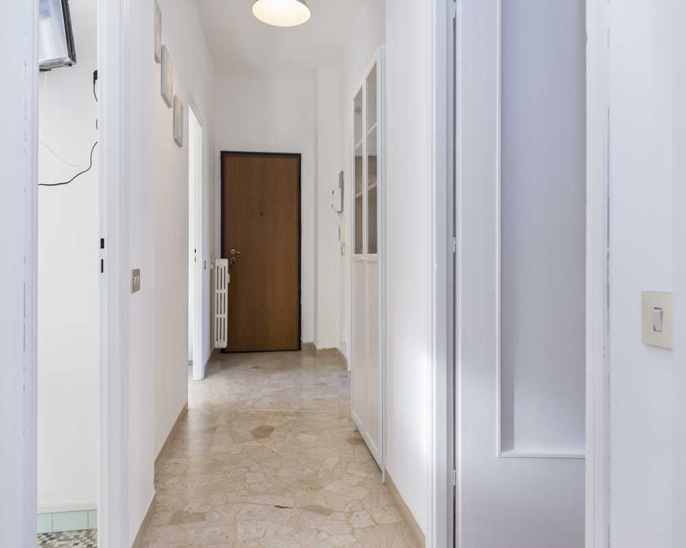 Single room Cesano Boscone, 3 beds, 16m² — photo 18