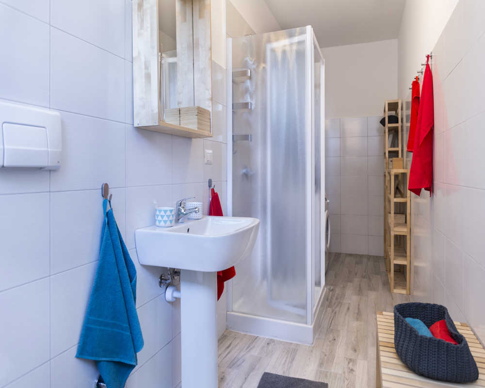 Single room Cesano Boscone, 3 beds, 17m² — photo 21