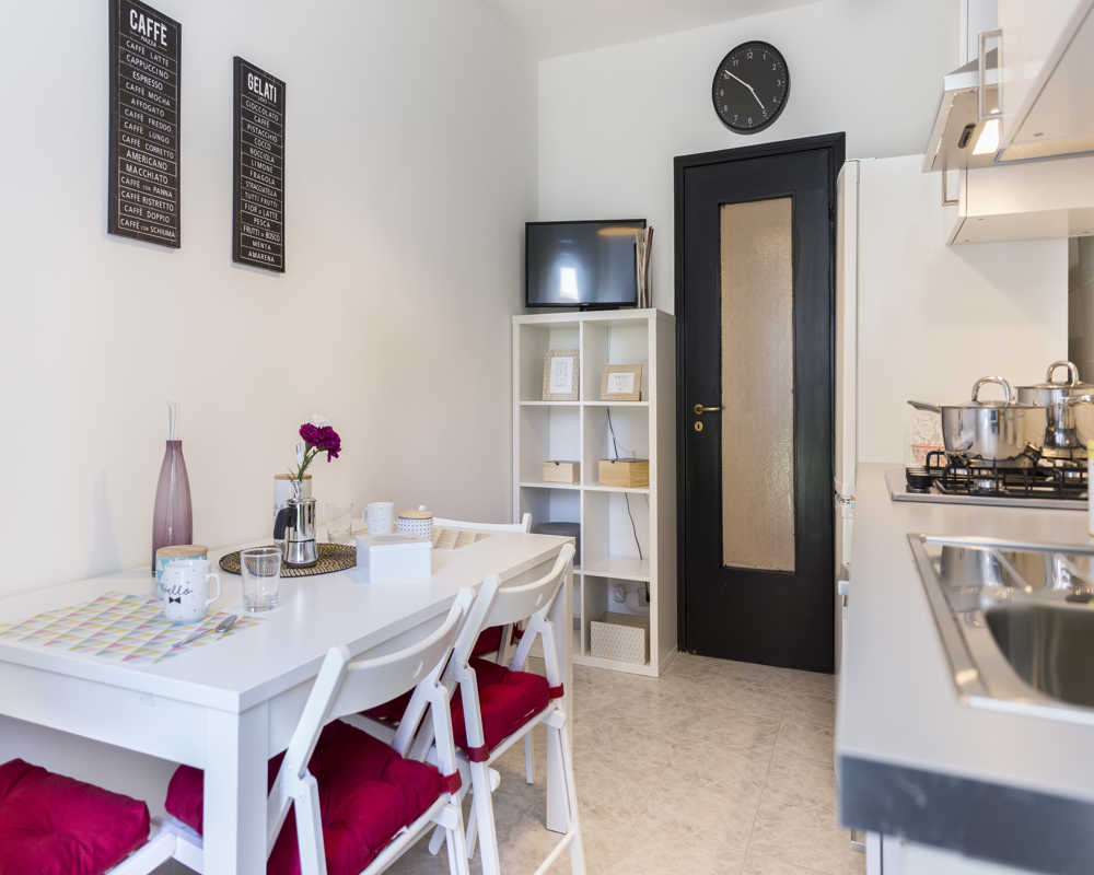 Single room Cesano Boscone, 3 beds, 17m² — photo 12