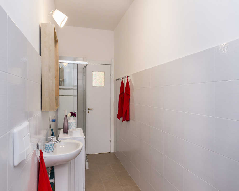 Single room Cesano Boscone, 4 beds, 19m² — photo 38