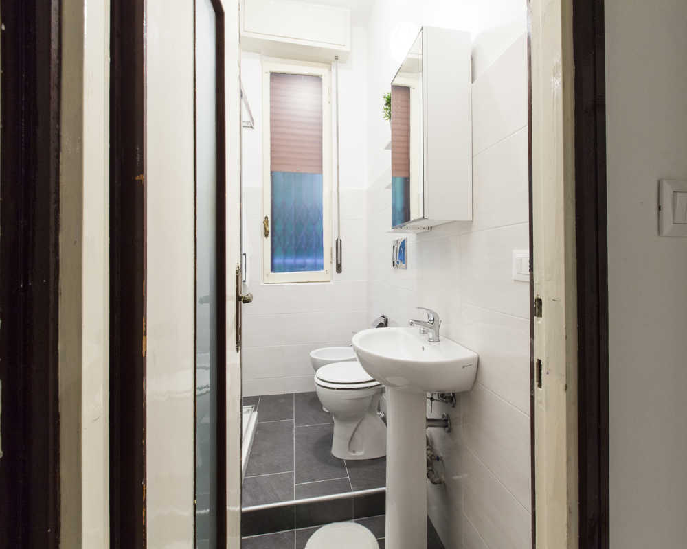 Single room Milano, 3 beds, 10m² — photo 22