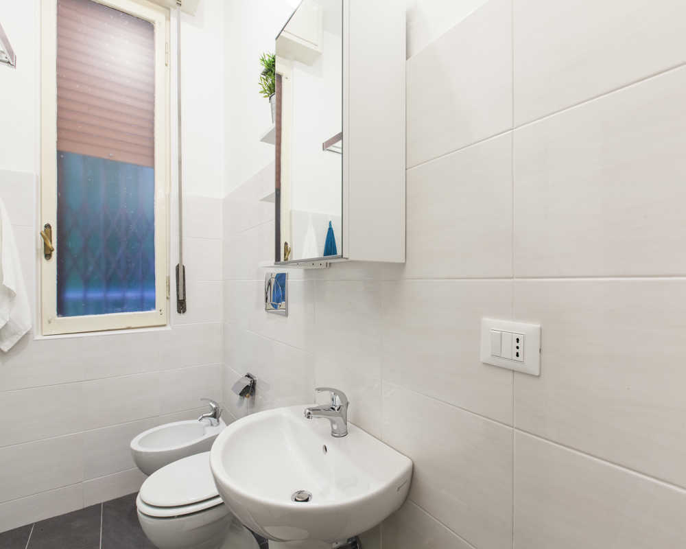 Single room Milano, 3 beds, 10m² — photo 21