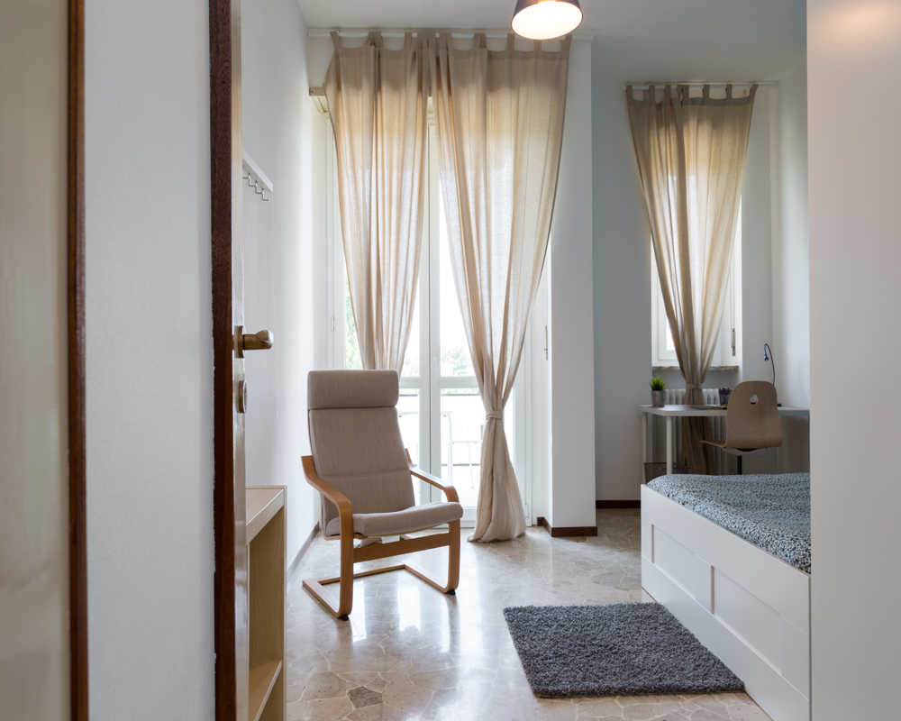 Single room Cesano Boscone, 4 beds, 18m² — photo 4