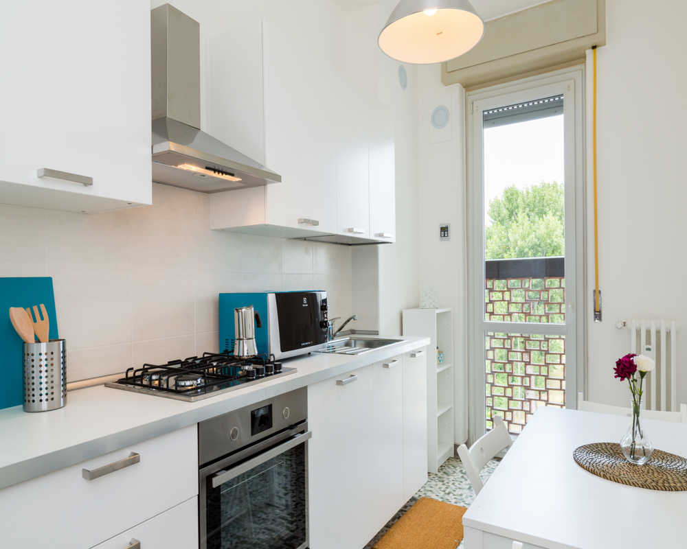 Single room Cesano Boscone, 4 beds, 18m² — photo 28