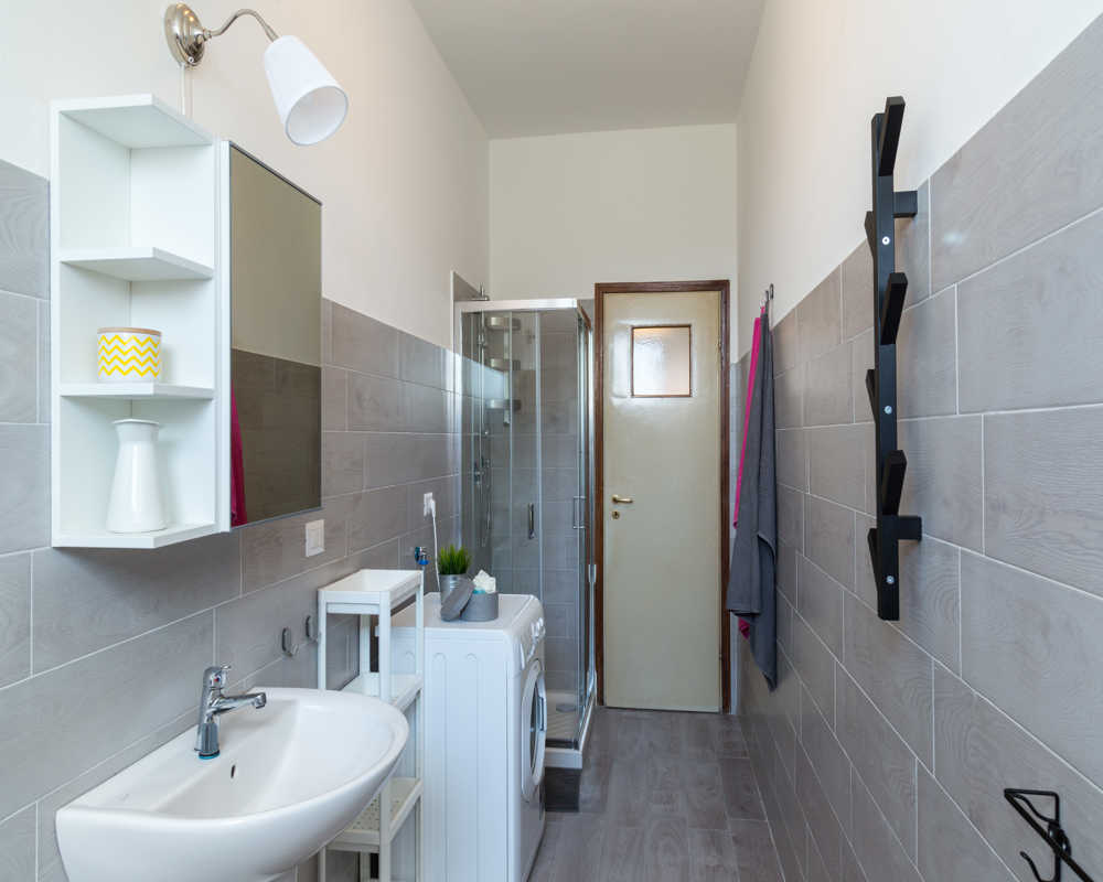 Single room Cesano Boscone, 4 beds, 18m² — photo 15
