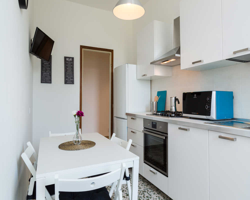 Single room Cesano Boscone, 4 beds, 18m² — photo 30
