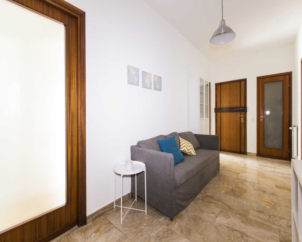 Accogliente stanza singola - in Milano