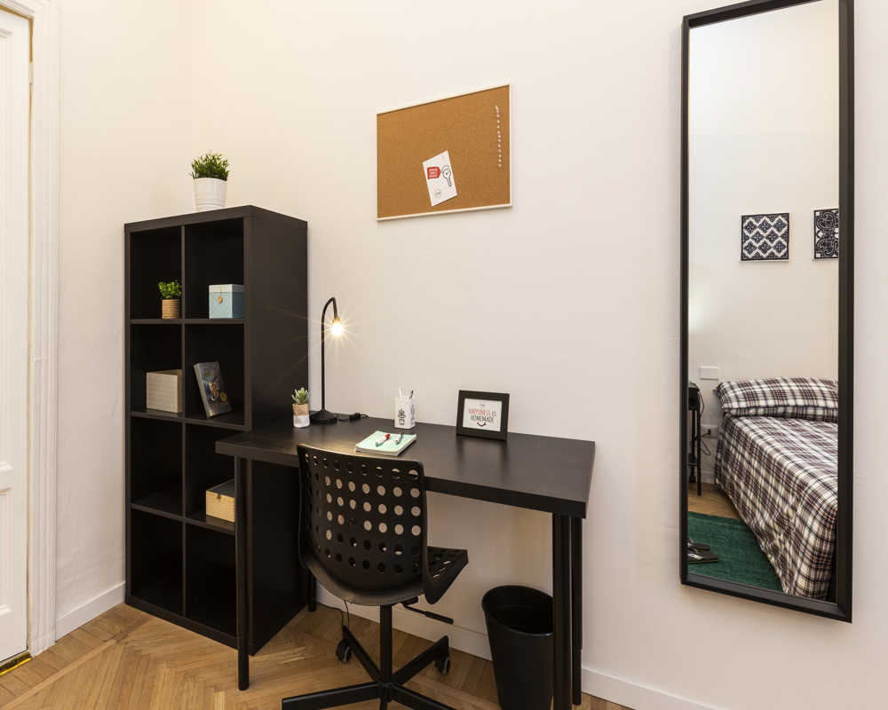 Chambre simple Milano, 5 chambres, 16,13m² — photo 26