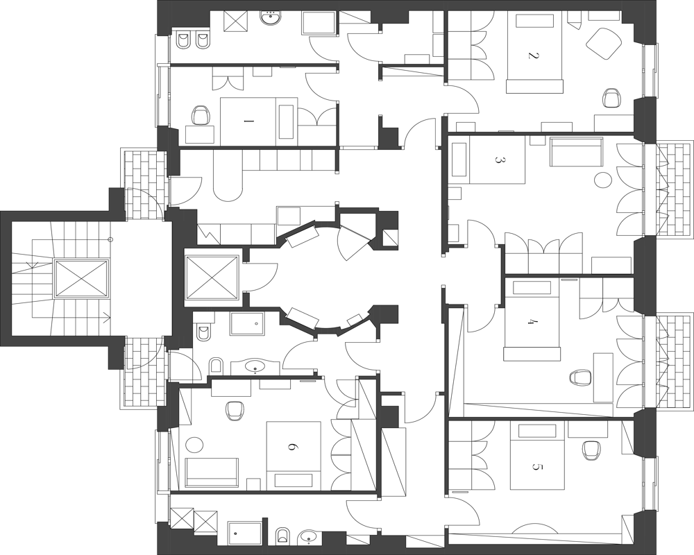 Pianta architettonica dettagliata che mostra la disposizione di più stanze, corridoi, bagni e balconi — utile per comprendere la configurazione dell’appartamento e la numerazione delle stanze.