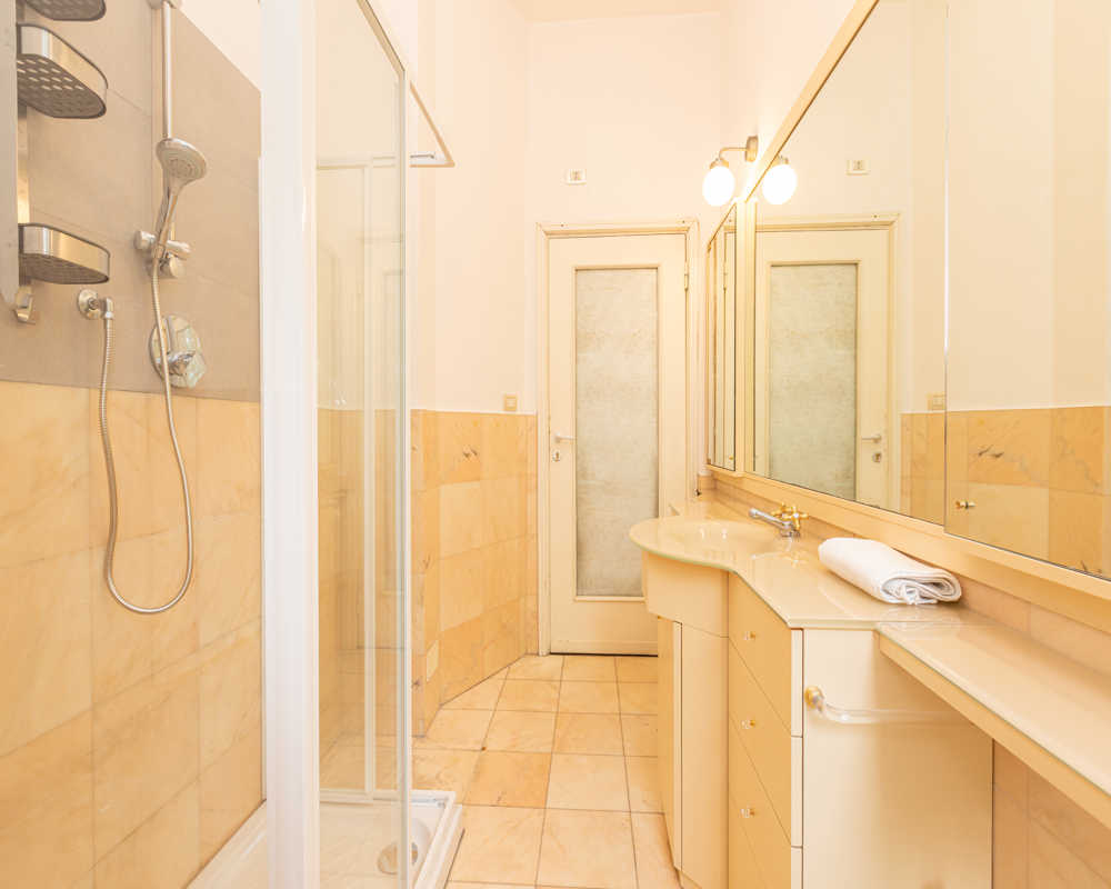 Single room Milano, 6 beds, 14m² — photo 18