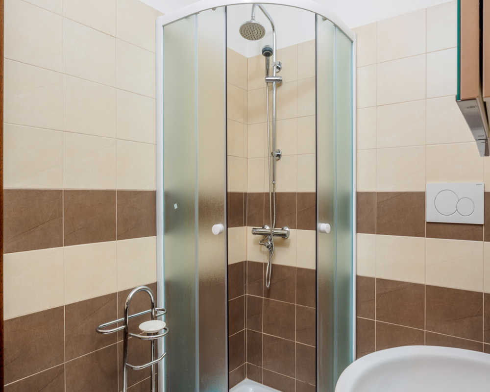 Chambre simple Milano, 5 chambres, 14m² — photo 21