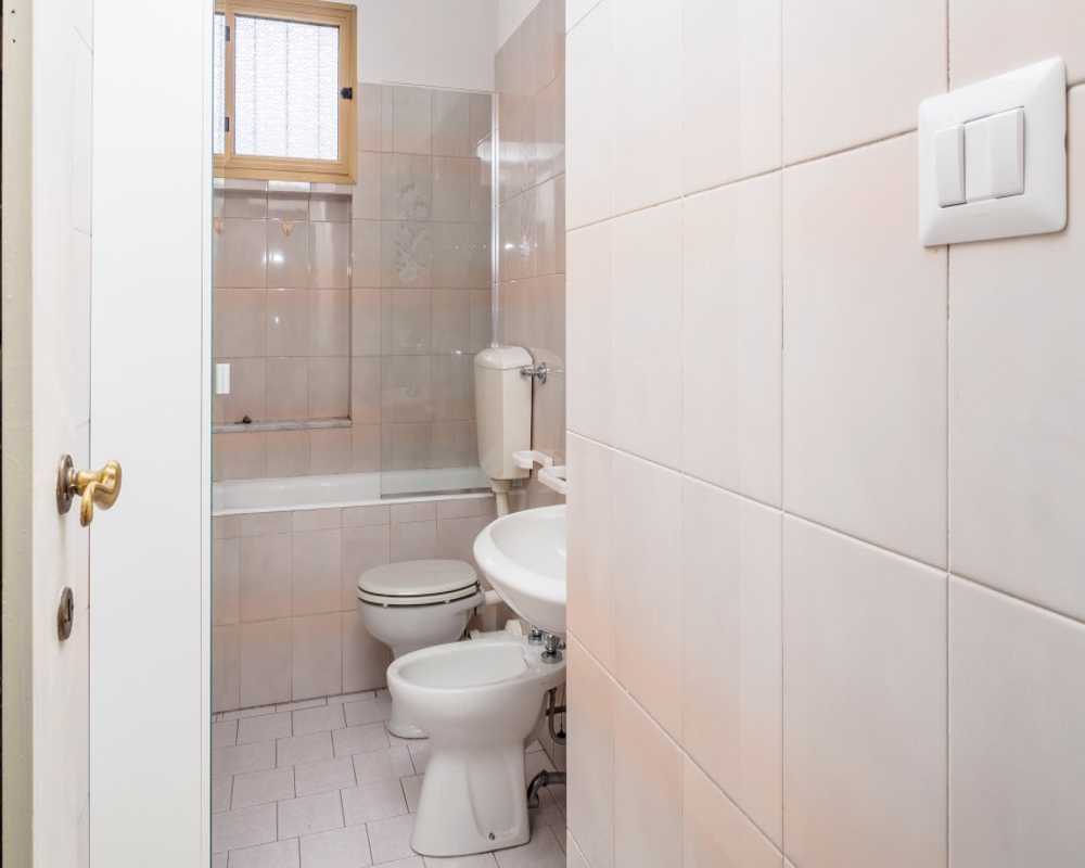 Single room Milano, 3 beds, 14m² — photo 17