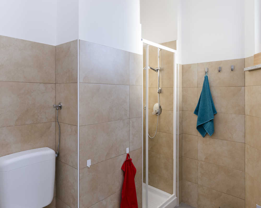 Room in Cesano Boscone - Via Dei Mandorli