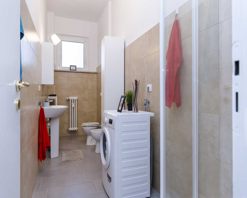 Single room Cesano Boscone, 4 beds, 18m² — photo 19