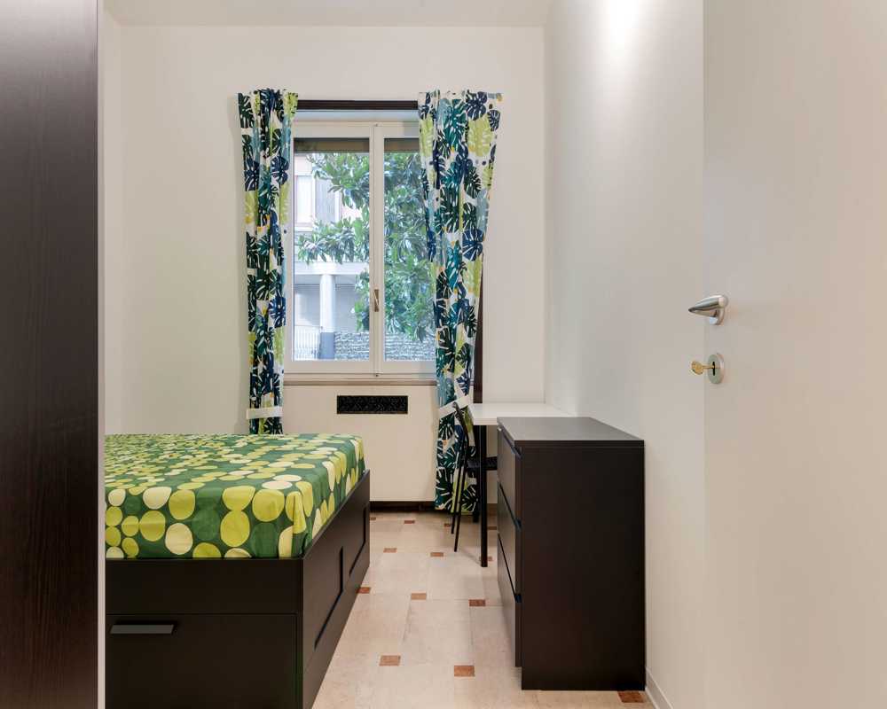 Single room Milano, 7 beds, 15.3m² — photo 12
