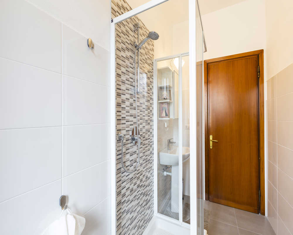 Single room Milano, 8 beds, 15.02m² — photo 12