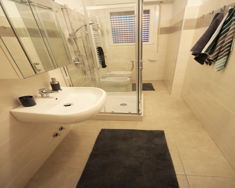 Single room Milano, 6 beds — photo 44